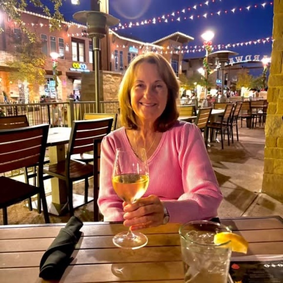 Meet your Posher, Karen - Picture 1 of 1